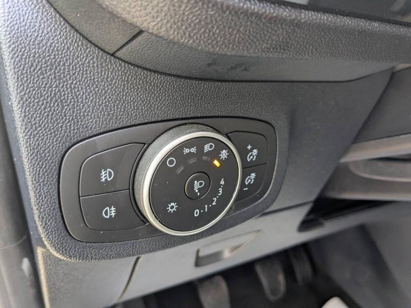 Photo 12 de l’annonce de FORD Fiesta d’occasion à vendre à AIX-EN-PROVENCE