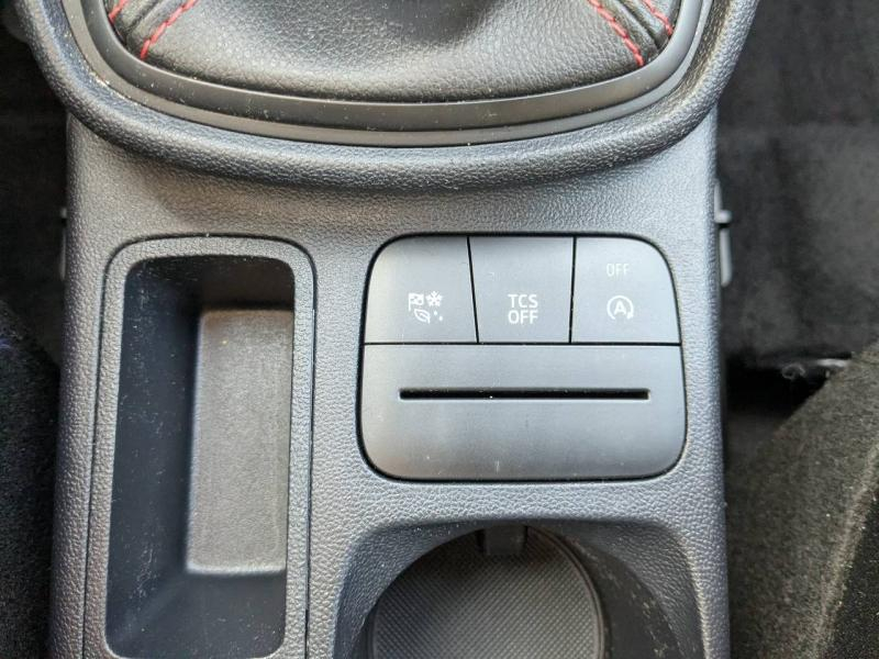 Photo 19 de l’annonce de FORD Fiesta d’occasion à vendre à AIX-EN-PROVENCE