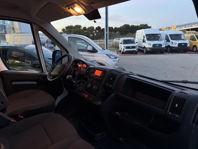 Photo 12 de l’annonce de PEUGEOT Boxer Fg VUL d’occasion à vendre à VITROLLES