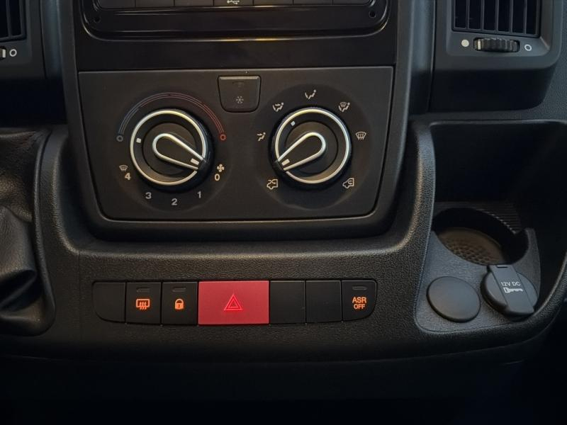 Photo 18 de l’annonce de PEUGEOT Boxer Fg VUL d’occasion à vendre à VITROLLES