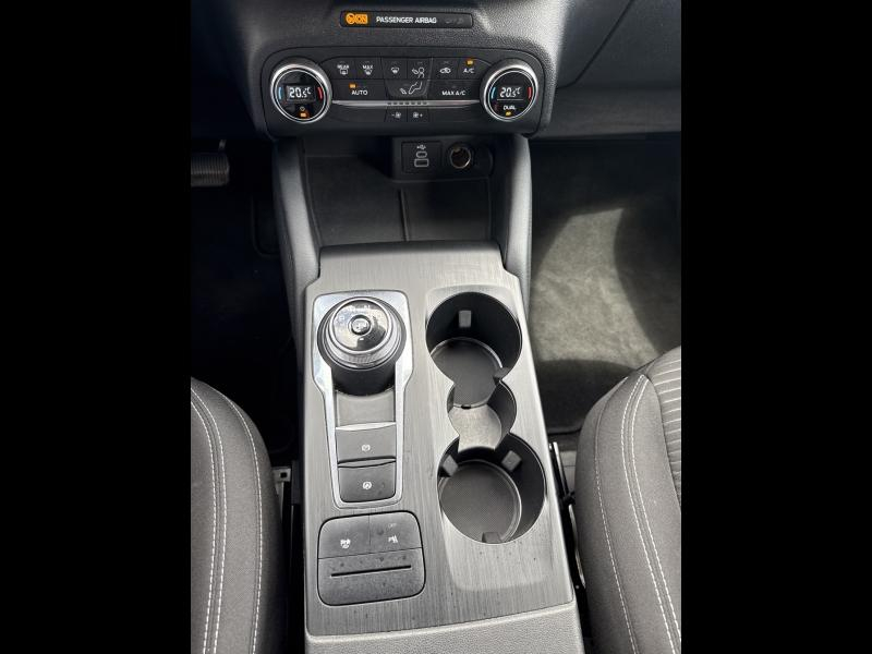 Photo 6 de l’annonce de FORD Kuga d’occasion à vendre à LA VALETTE