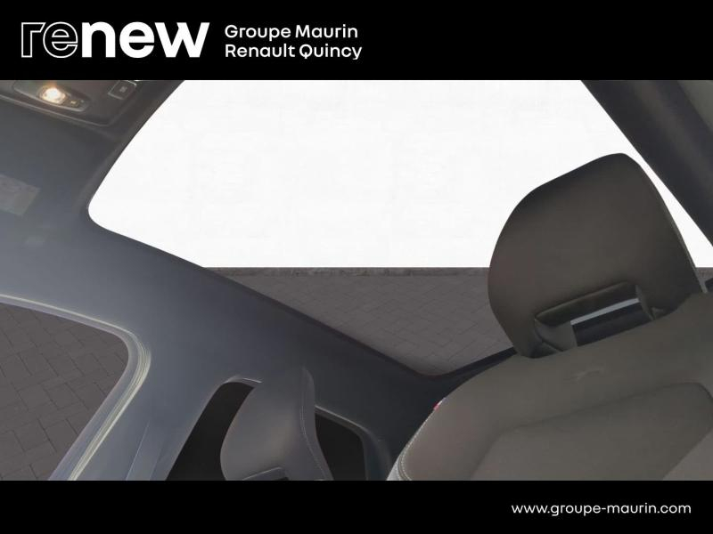 Photo 14 de l’annonce de RENAULT  d’occasion à vendre à QUINCY-SOUS-SÉNART