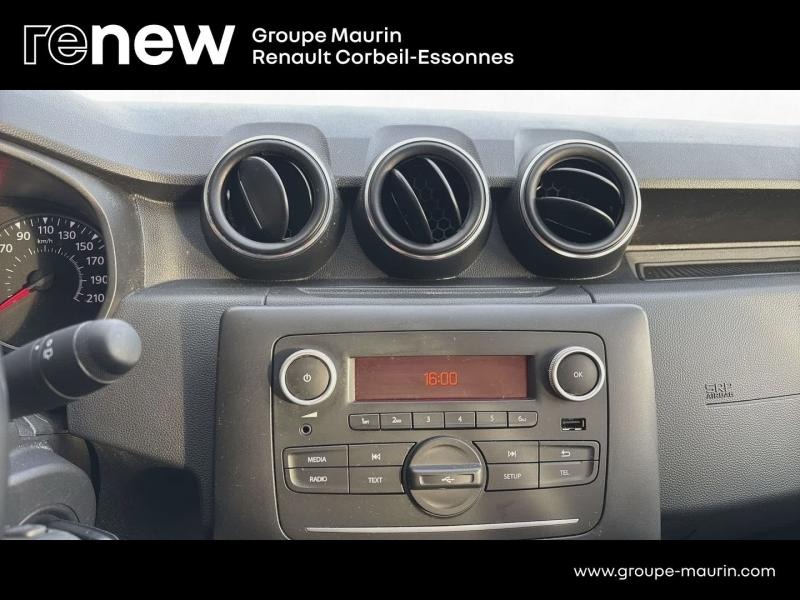 Photo 20 de l’annonce de DACIA Duster d’occasion à vendre à CORBEIL-ESSONNES