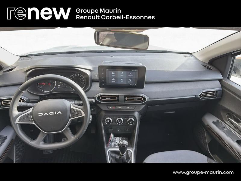 Photo 13 de l’annonce de DACIA Sandero d’occasion à vendre à CORBEIL-ESSONNES