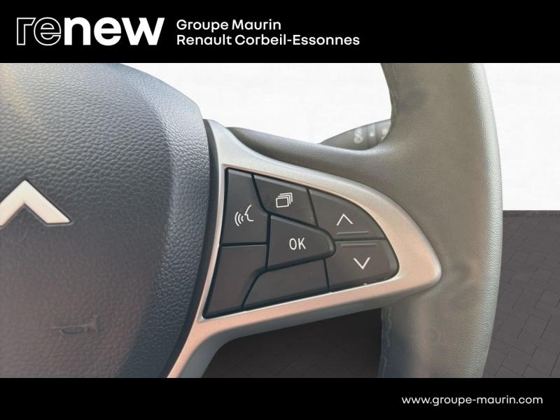 Photo 19 de l’annonce de DACIA Sandero d’occasion à vendre à CORBEIL-ESSONNES