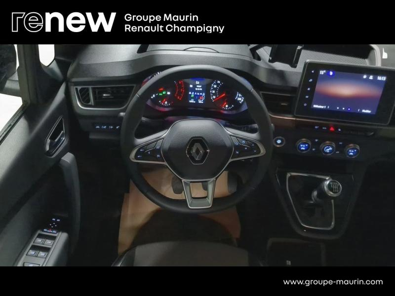 Photo 15 de l’annonce de RENAULT Kangoo d’occasion à vendre à CHAMPIGNY-SUR-MARNE