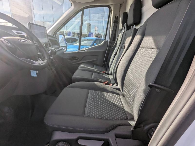 Photo 10 de l’annonce de FORD Transit 2T Fg VUL d’occasion à vendre à FRÉJUS