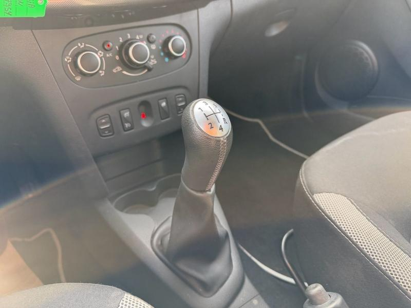 Photo 16 de l’annonce de DACIA Logan MCV d’occasion à vendre à GRENOBLE