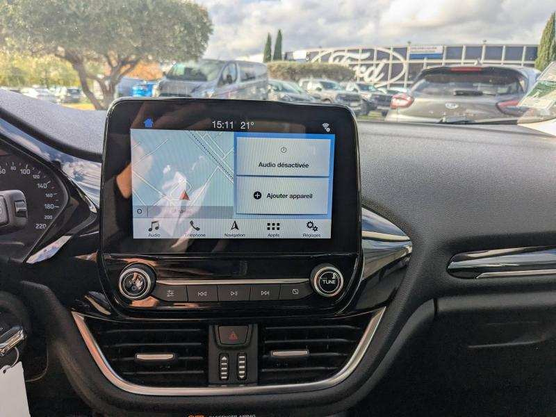 Photo 16 de l’annonce de FORD Fiesta d’occasion à vendre à NÎMES