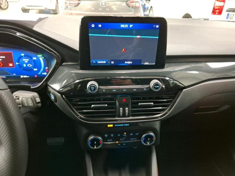 Photo 10 de l’annonce de FORD Kuga d’occasion à vendre à CARPENTRAS