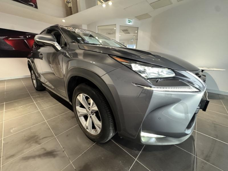 Photo 8 de l’annonce de LEXUS NX d’occasion à vendre à MONTFAVET
