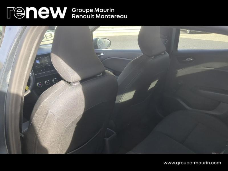 Photo 20 de l’annonce de RENAULT Clio d’occasion à vendre à VARENNES SUR SEINE