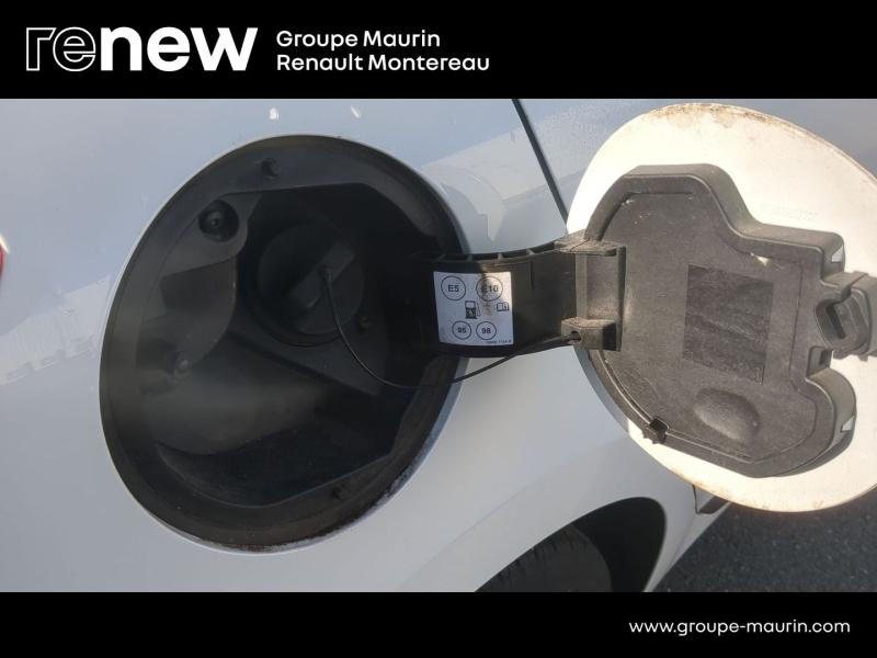 Photo 16 de l’annonce de RENAULT Clio d’occasion à vendre à VARENNES SUR SEINE