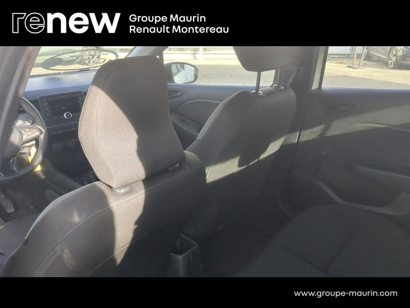 Photo 20 de l’annonce de RENAULT Clio d’occasion à vendre à VARENNES SUR SEINE