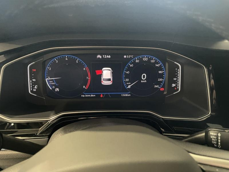 Photo 14 de l’annonce de VOLKSWAGEN Polo d’occasion à vendre à CHENNEVIÈRES-SUR-MARNE