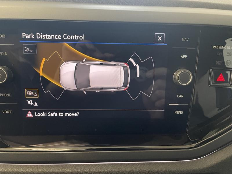 Photo 15 de l’annonce de VOLKSWAGEN Polo d’occasion à vendre à CHENNEVIÈRES-SUR-MARNE