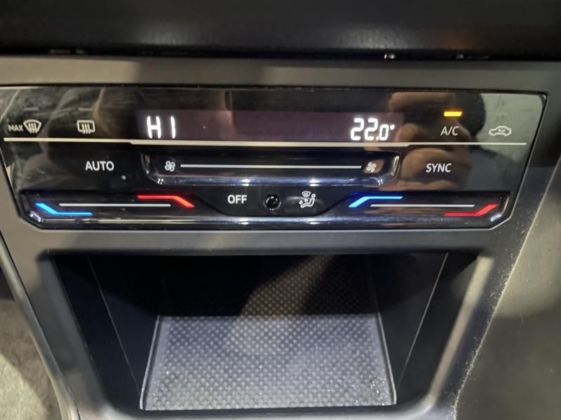 Photo 18 de l’annonce de VOLKSWAGEN Polo d’occasion à vendre à CHENNEVIÈRES-SUR-MARNE