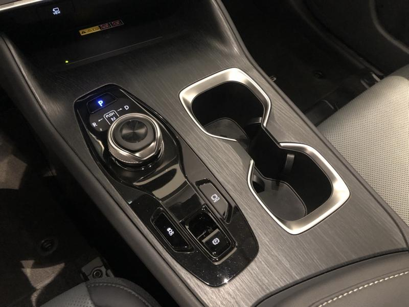 Photo 17 de l’annonce de LEXUS RZ d’occasion à vendre à LATTES