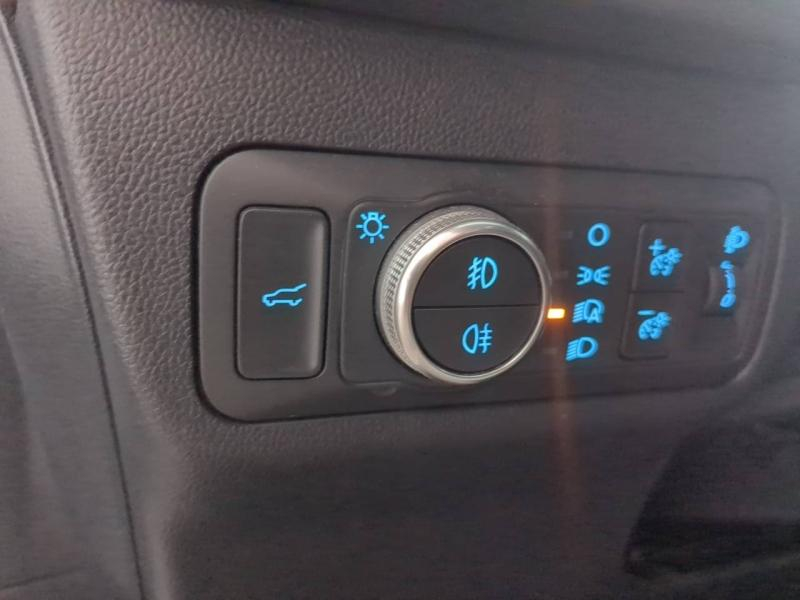 Photo 17 de l’annonce de FORD Kuga d’occasion à vendre à CARPENTRAS