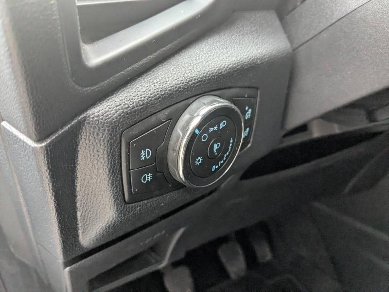 Photo 11 de l’annonce de FORD EcoSport d’occasion à vendre à AIX-EN-PROVENCE