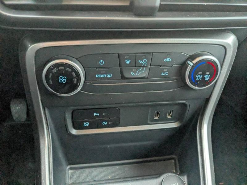 Photo 15 de l’annonce de FORD EcoSport d’occasion à vendre à AIX-EN-PROVENCE