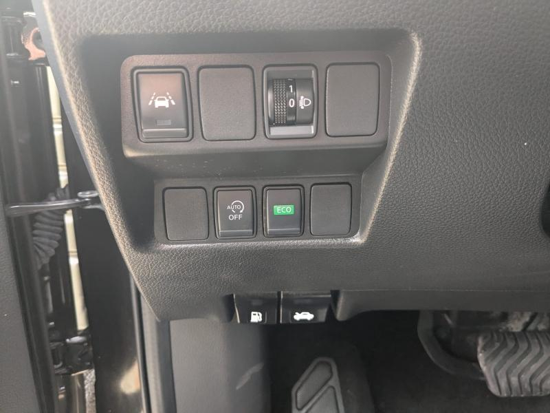 Photo 9 de l’annonce de NISSAN Qashqai d’occasion à vendre à ANNEMASSE