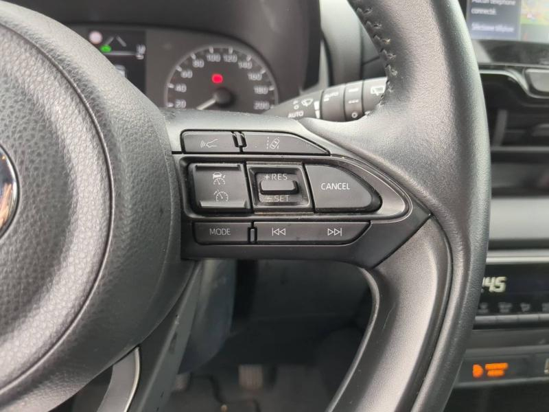Photo 16 de l’annonce de TOYOTA Yaris d’occasion à vendre à AUBIÈRE