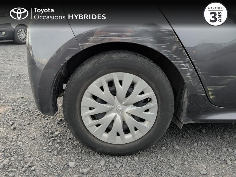 Photo 16 de l’annonce de TOYOTA Yaris d’occasion à vendre à AUBIÈRE