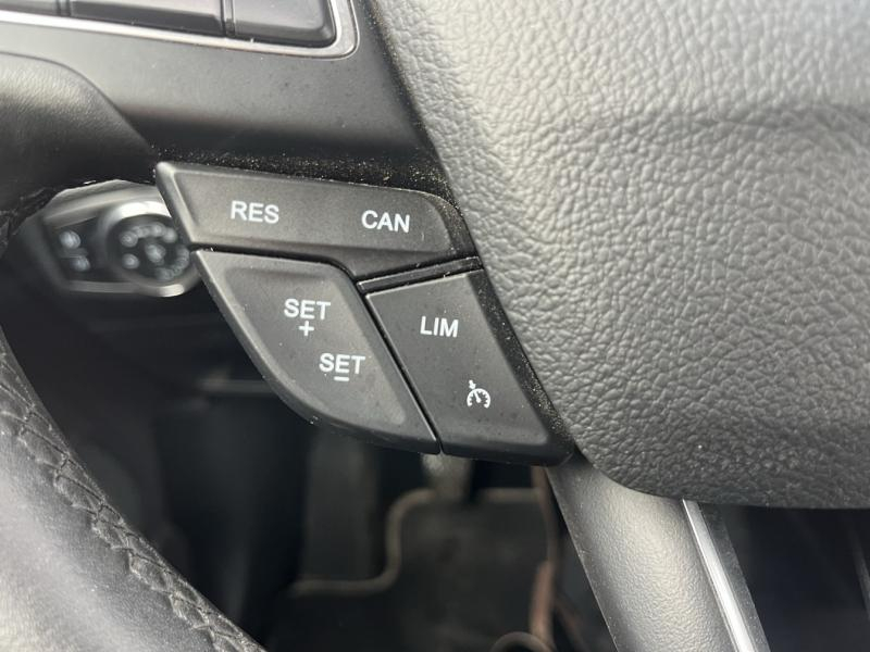 Photo 18 de l’annonce de FORD EcoSport d’occasion à vendre à BRIGNOLES