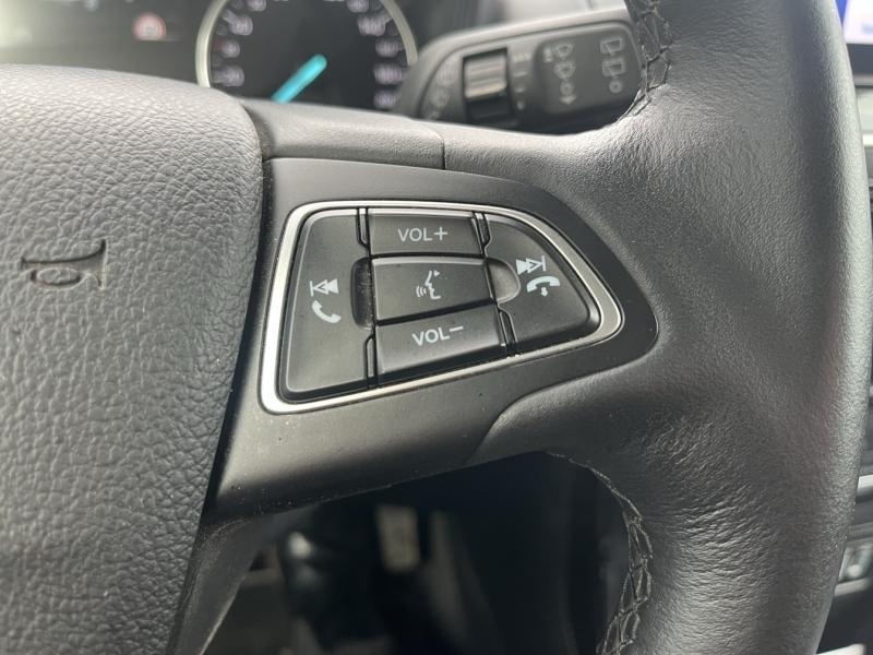 Photo 19 de l’annonce de FORD EcoSport d’occasion à vendre à BRIGNOLES