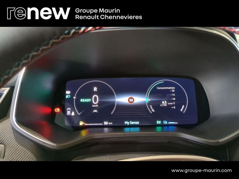 Photo 19 de l’annonce de RENAULT Clio d’occasion à vendre à CHENNEVIÈRES-SUR-MARNE