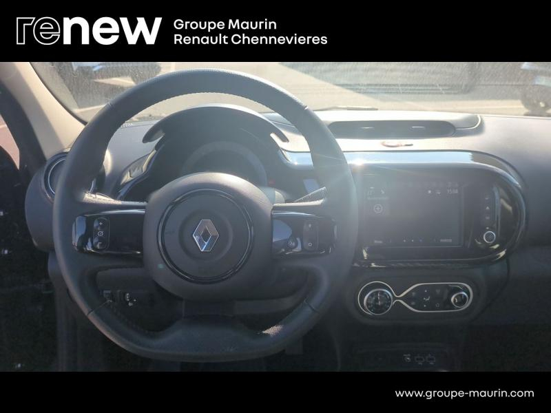Photo 15 de l’annonce de RENAULT Twingo d’occasion à vendre à CHENNEVIÈRES-SUR-MARNE