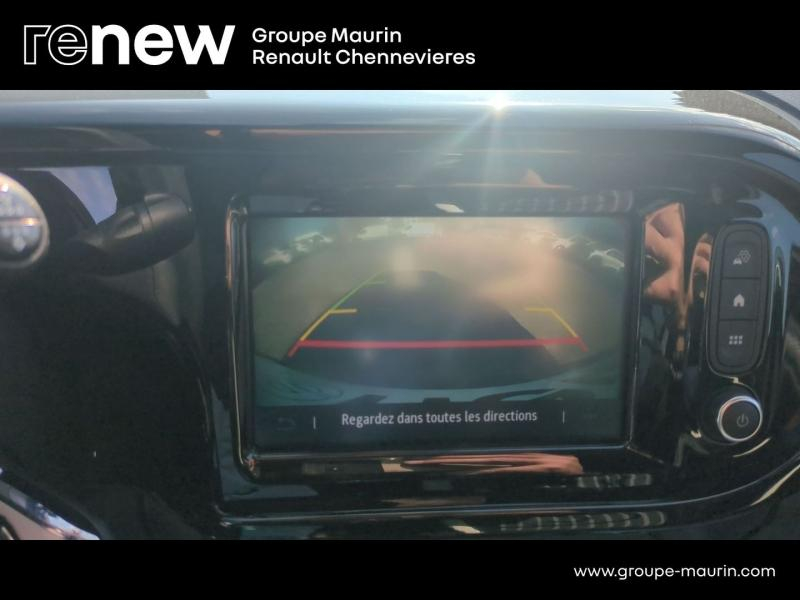 Photo 19 de l’annonce de RENAULT Twingo d’occasion à vendre à CHENNEVIÈRES-SUR-MARNE