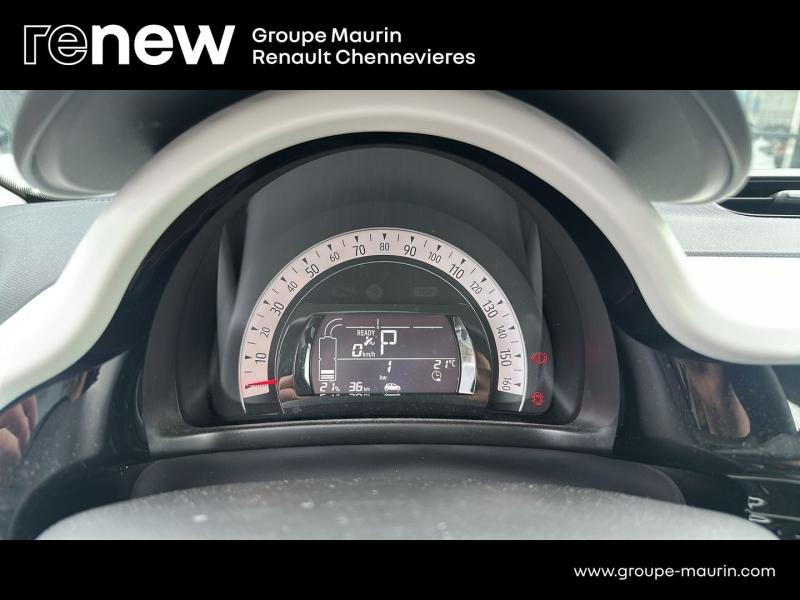 Photo 10 de l’annonce de RENAULT Twingo d’occasion à vendre à CHENNEVIÈRES-SUR-MARNE