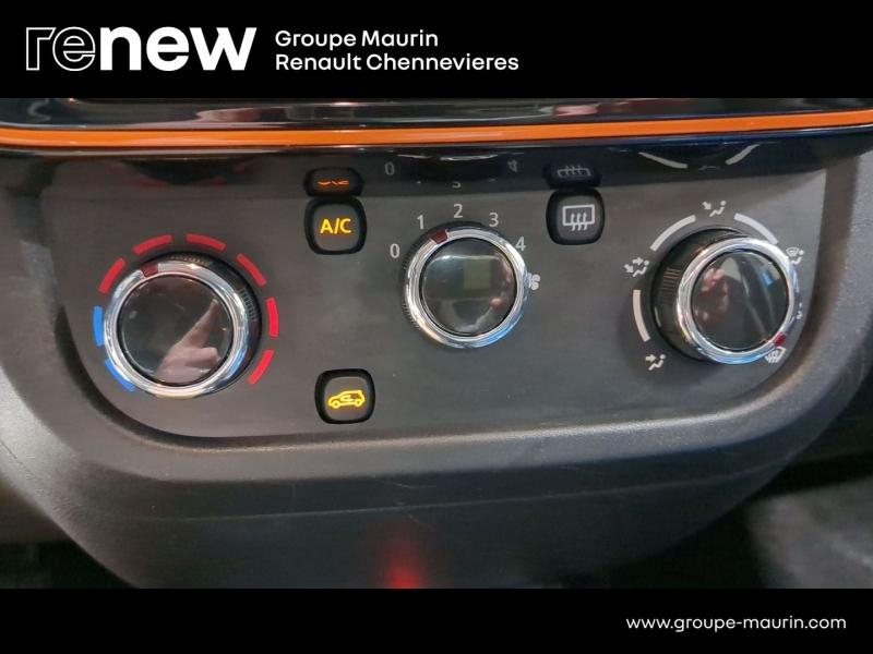 Photo 19 de l’annonce de DACIA Spring d’occasion à vendre à CHENNEVIÈRES-SUR-MARNE