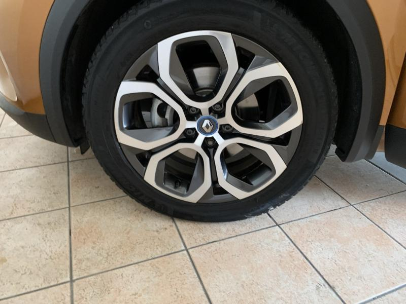 Photo 7 de l’annonce de RENAULT Captur d’occasion à vendre à CHENNEVIÈRES-SUR-MARNE