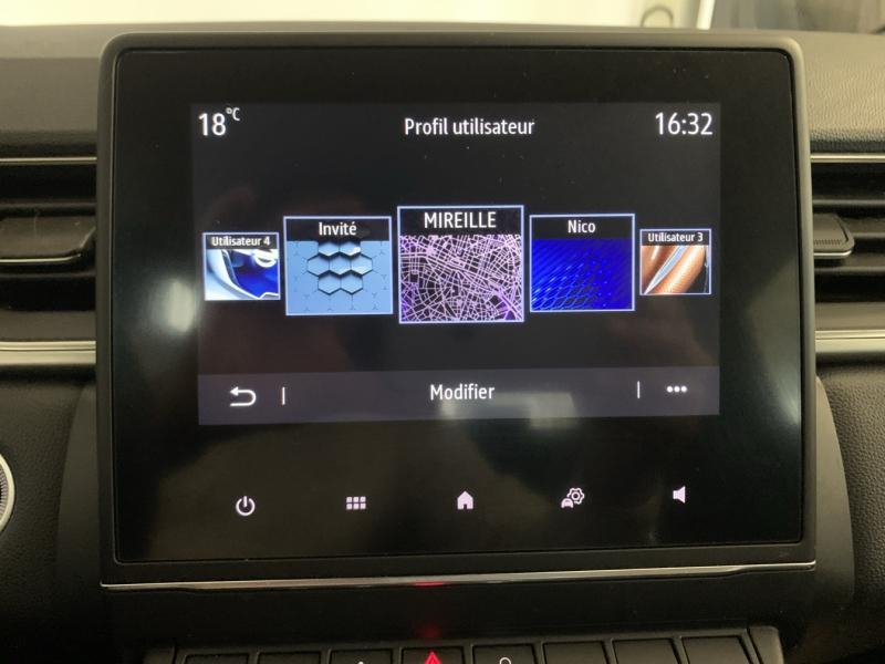 Photo 8 de l’annonce de RENAULT Captur d’occasion à vendre à CHENNEVIÈRES-SUR-MARNE