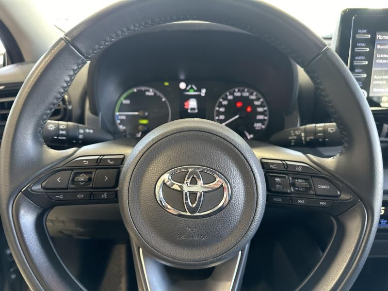 Photo 15 de l’annonce de TOYOTA Yaris d’occasion à vendre à SÈTE