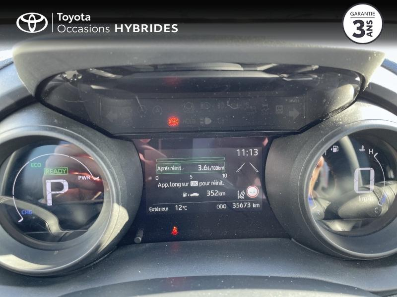 Photo 14 de l’annonce de TOYOTA Yaris d’occasion à vendre à MONTFAVET