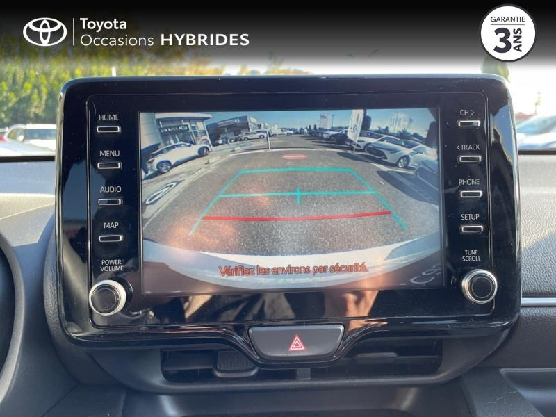 Photo 15 de l’annonce de TOYOTA Yaris d’occasion à vendre à MONTFAVET