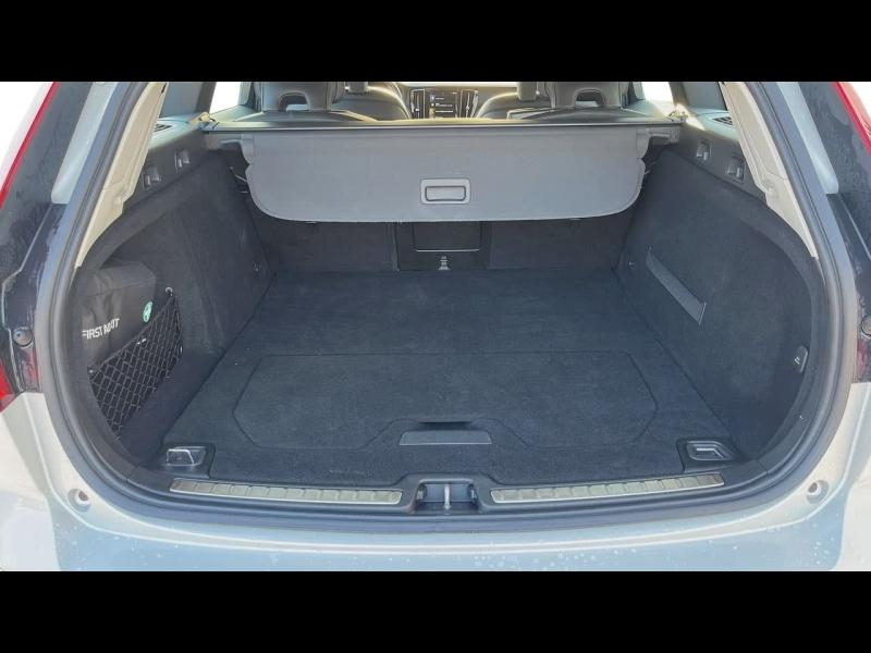 Photo 15 de l’annonce de VOLVO V60 d’occasion à vendre à TOULON