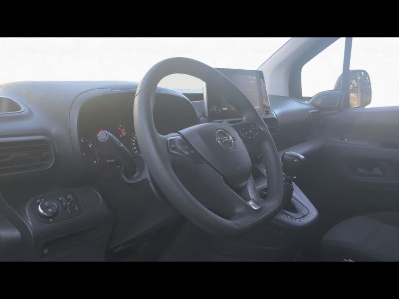 Photo 13 de l’annonce de OPEL Combo Life d’occasion à vendre à NÎMES