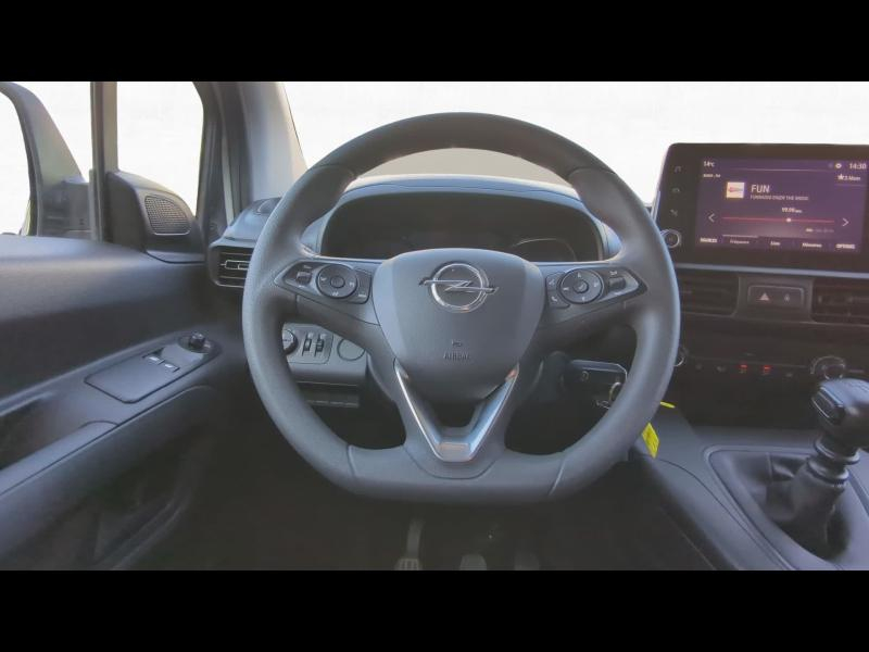 Photo 14 de l’annonce de OPEL Combo Life d’occasion à vendre à NÎMES