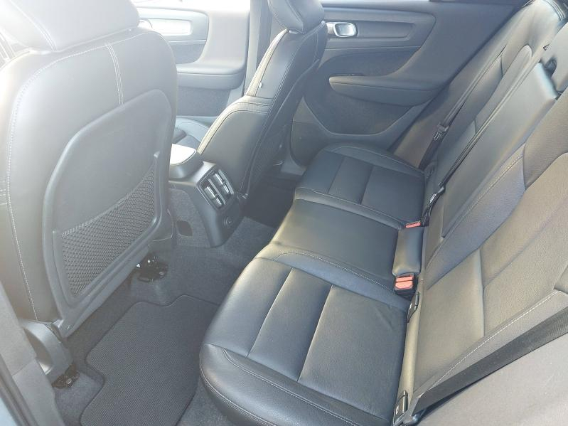 Photo 9 de l’annonce de VOLVO XC40 d’occasion à vendre à AVIGNON