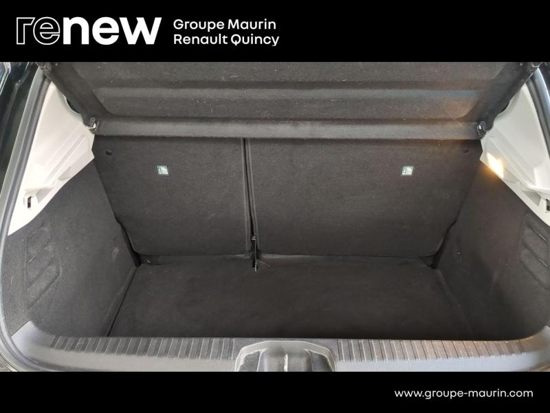 Photo 10 de l’annonce de RENAULT Clio d’occasion à vendre à QUINCY-SOUS-SÉNART