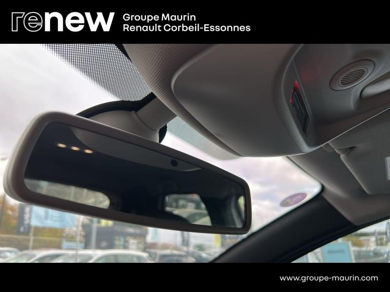 Photo 17 de l’annonce de RENAULT Captur d’occasion à vendre à CORBEIL-ESSONNES