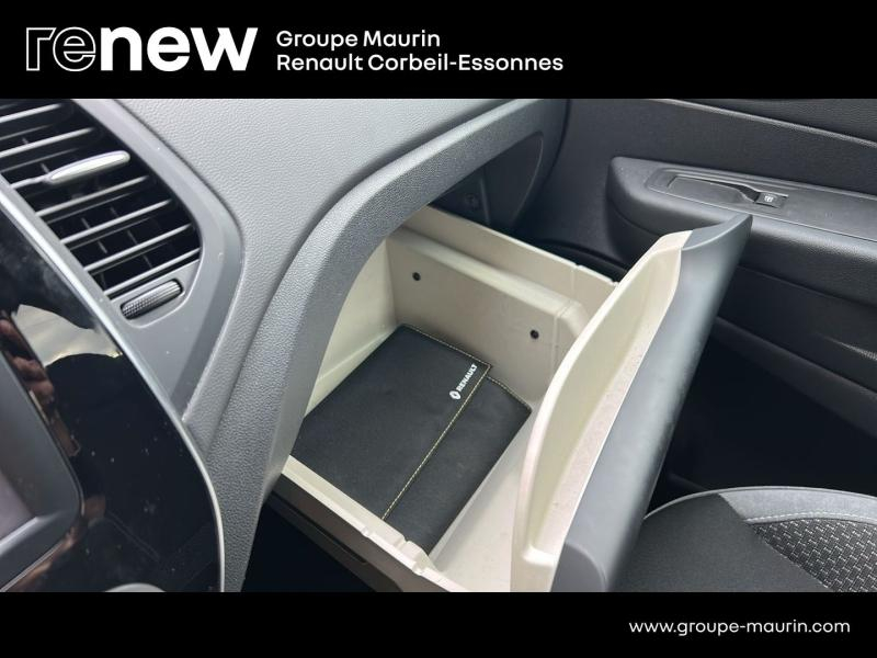 Photo 20 de l’annonce de RENAULT Captur d’occasion à vendre à CORBEIL-ESSONNES