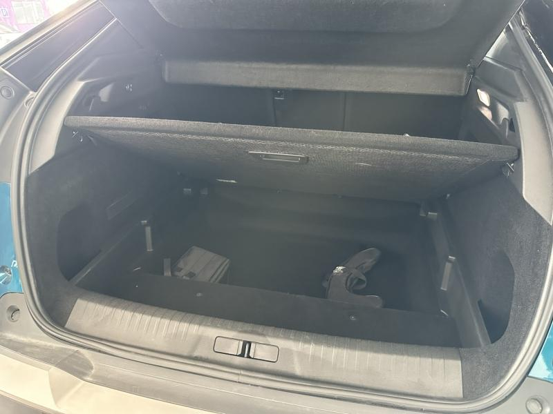 Photo 11 de l’annonce de PEUGEOT 3008 d’occasion à vendre à ORANGE