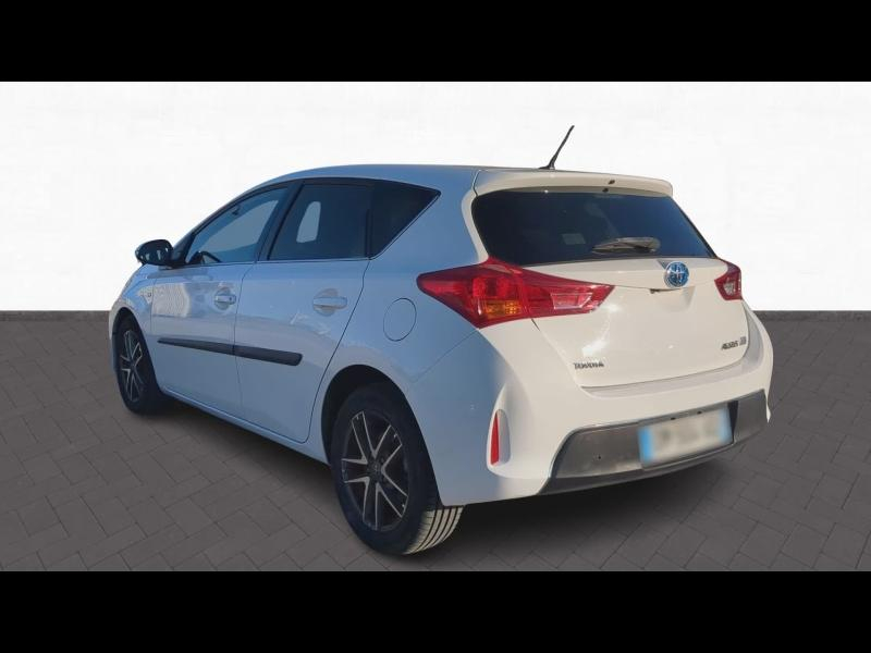 Photo 5 de l’annonce de TOYOTA Auris d’occasion à vendre à MONTFAVET