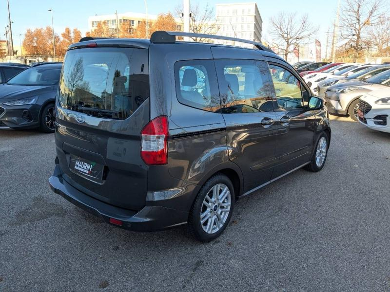 Photo 4 de l’annonce de FORD Tourneo Courier d’occasion à vendre à MARSEILLE